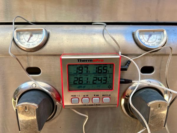 ThermoPro on duty: Essential accuracy since the TRU-Infrared runs hot and demands tight control